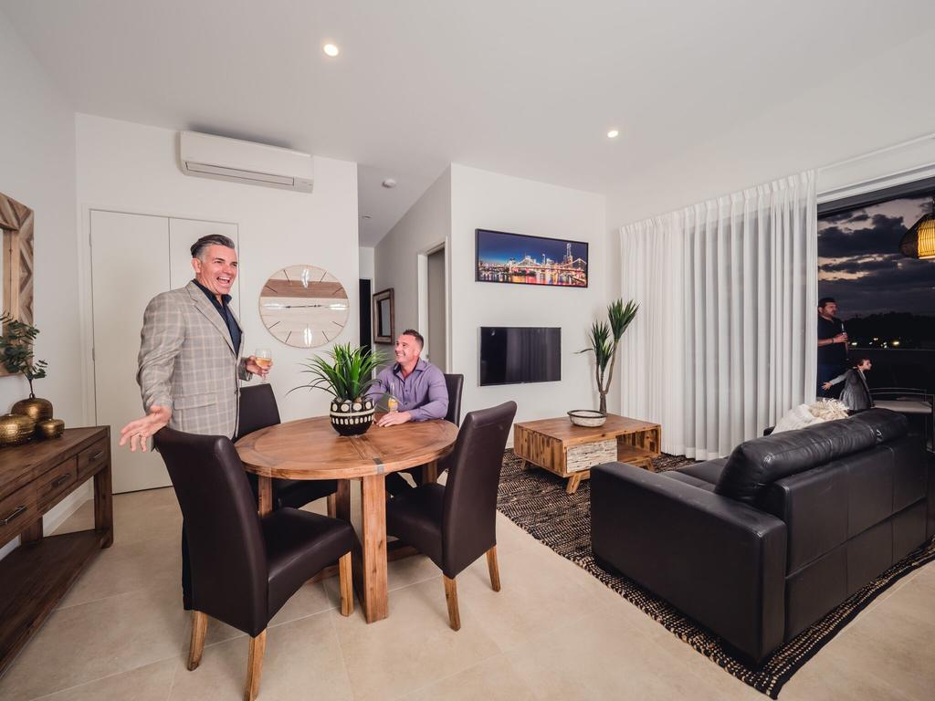 Brisbane Central - Springwood Street Mount Gravatt Underwood Luaran gambar